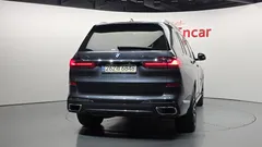 2021 BMW X7 xDrive 40i M Sport 6STR, серый — фото 4