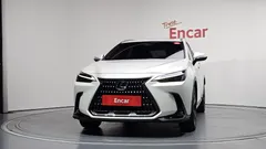 2023 Lexus NX Premium — фото 3