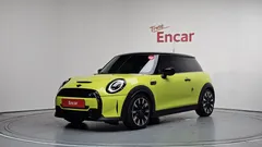2023 Mini Cooper Classic — фото 1
