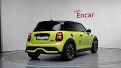 2023 Mini Cooper Classic — фото 2