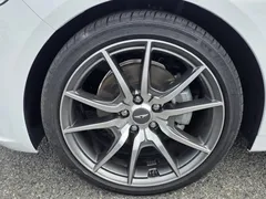 2023 Genesis G70 Gasoline 2.0T 2WD, белый — фото 5