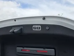 2023 Genesis G70 Gasoline 2.0T 2WD, белый — фото 20