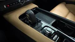2021 Volvo V90 B5 Pro AWD, белый — фото 9