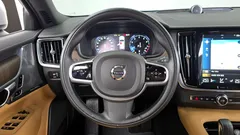 2021 Volvo V90 B5 Pro AWD, белый — фото 12