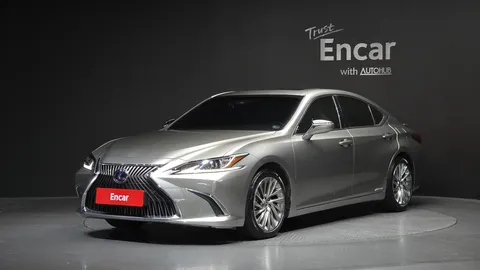 2021 Lexus ES Luxury Plus