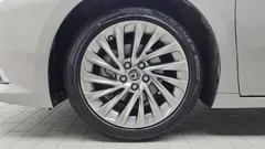 2021 Lexus ES Luxury Plus, 연금색 — фото 5