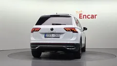 2023 Volkswagen Tiguan 2.0 TDI Prestige, белый — фото 4