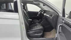 2023 Volkswagen Tiguan 2.0 TDI Prestige, белый — фото 10