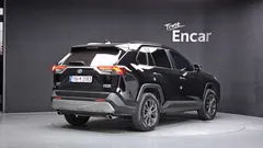 2023 Toyota RAV4 2,5 4WD Hybrid LTD, чёрный — фото 2
