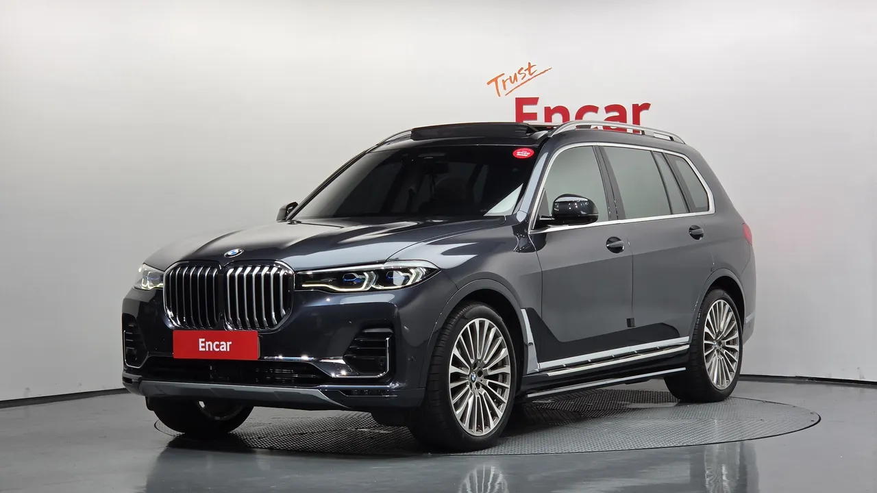 2022 BMW X7 xDrive 40i Design Pure Excellence 7-Seater