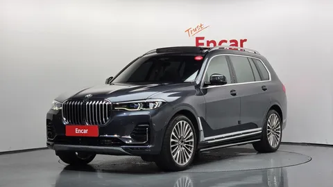 2022 BMW X7 xDrive 40i Design Pure Excellence 7-Seater