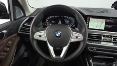 2022 BMW X7 xDrive 40i Design Pure Excellence 7-Seater, серый — фото 13