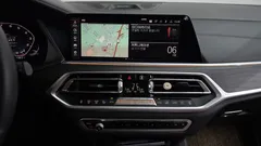2022 BMW X7 xDrive 40i Design Pure Excellence 7-Seater, серый — фото 14