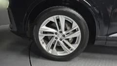 2021 Audi Q7 45 TDI Quattro Premium, чёрный — фото 5
