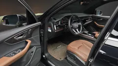 2021 Audi Q7 45 TDI Quattro Premium, чёрный — фото 10