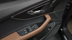 2021 Audi Q7 45 TDI Quattro Premium, чёрный — фото 15