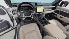 2023 Land Rover Defender 90 D250 SE — фото 7