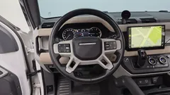 2023 Land Rover Defender 90 D250 SE — фото 13