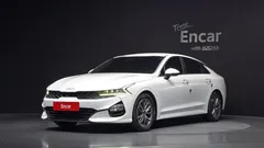 2022 Kia K5 2.0 LPI(Renter car) — фото 1