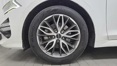 2022 Kia K5 2.0 LPI(Renter car) — фото 5