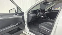 2022 Kia K5 2.0 LPI(Renter car) — фото 10