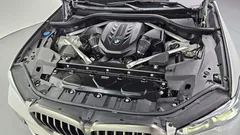 2022 BMW X5 M50i — фото 6
