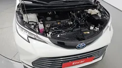 2023 Toyota Sienna 2.5 Hybrid 2WD, белый — фото 6