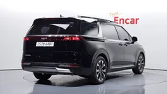 2023 Kia Carnival Diesel 7-Seater Noblesse — фото 2