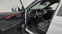 2024 ChevroletGMDaewoo Trailblazer 1.3 Turbo 2WD, белый — фото 10