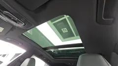 2021 Audi Q8 50 TDI Quattro Premium, белый — фото 19