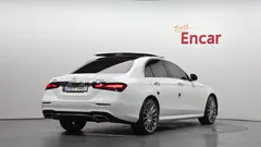 2022 Mercedes-Benz E-Class E350 4MATIC AMG Line — фото 2