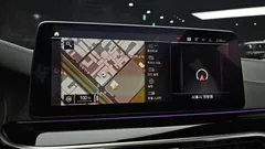 2022 BMW 5-Series 520i Luxury — фото 18
