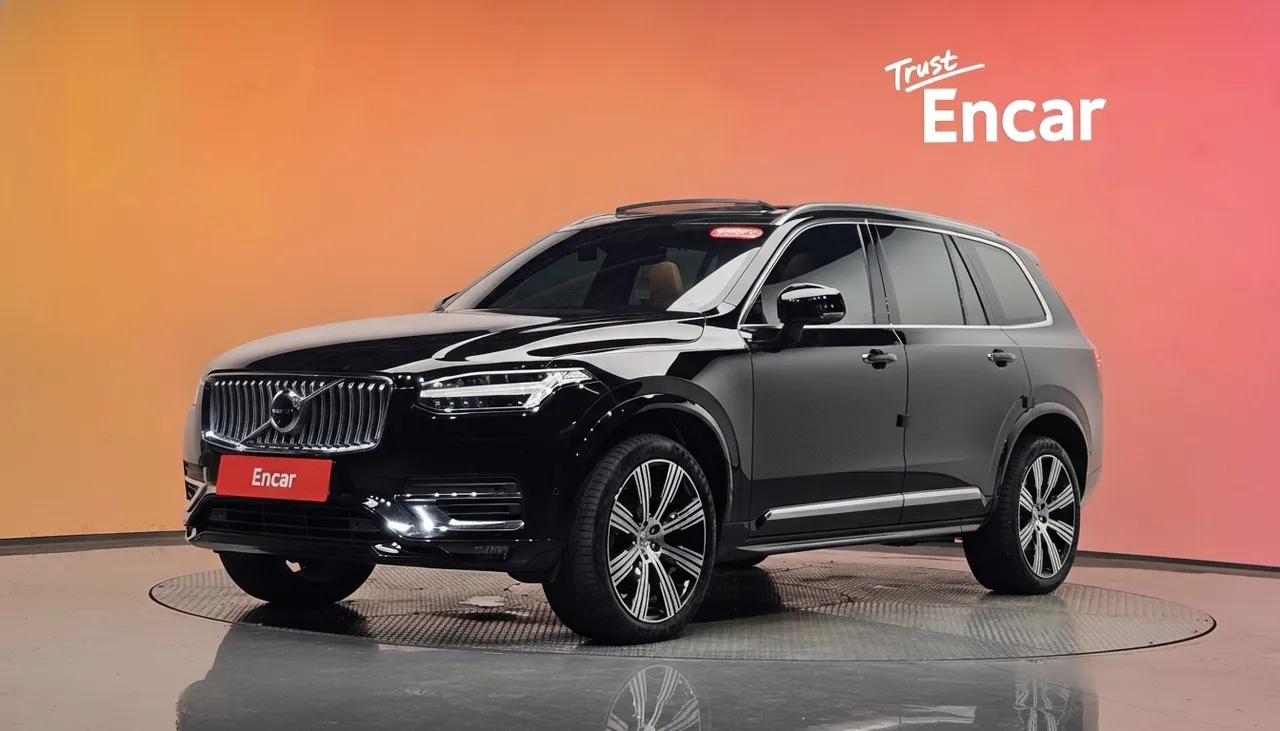 2022 Volvo XC90 B6 Inscription
