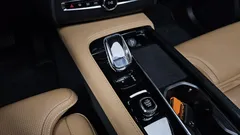 2022 Volvo XC90 B6 Inscription — фото 9