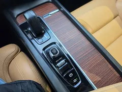 2021 Volvo V60 B5 Pro AWD, белый — фото 9