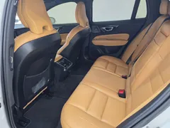 2021 Volvo V60 B5 Pro AWD, белый — фото 10