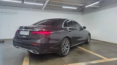 2022 Mercedes-Benz E-Class E220d 4MATIC AMG Line — фото 2
