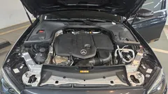 2022 Mercedes-Benz E-Class E220d 4MATIC AMG Line — фото 6