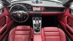 2021 Porsche 911 Carrera 4S, белый — фото 14