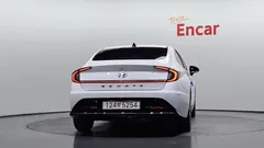 2022 Hyundai Sonata 2.0 — фото 4