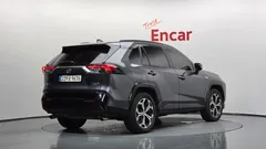 2023 Toyota RAV4 2.5 4WD PHEV XSE, серый — фото 2