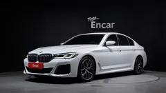 2023 BMW 5-Series 530i M Sport Package — фото 11