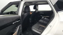 2023 Kia Seltos Gasoline 1.6 Turbo 2WD, белый — фото 12