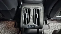 2023 BMW 2-Series 218d Advantage, белый — фото 18