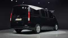 2022 Hyundai Staria Cargo 5-Seater — фото 2