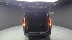 2022 Hyundai Staria Cargo 5-Seater — фото 20