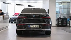 2023 BMW 7-Series 740i sDrive Design Pure Excellence — фото 3