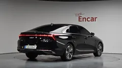 2023 Kia K8 Signature — фото 2