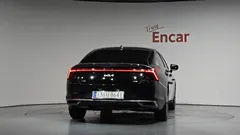 2023 Kia K8 Signature — фото 4