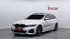 2021 BMW 3-Series 320d Touring M Sport, белый — фото 1